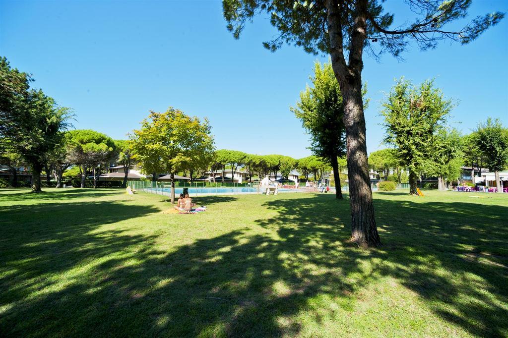 Olimpia Villa Bibione Exterior photo