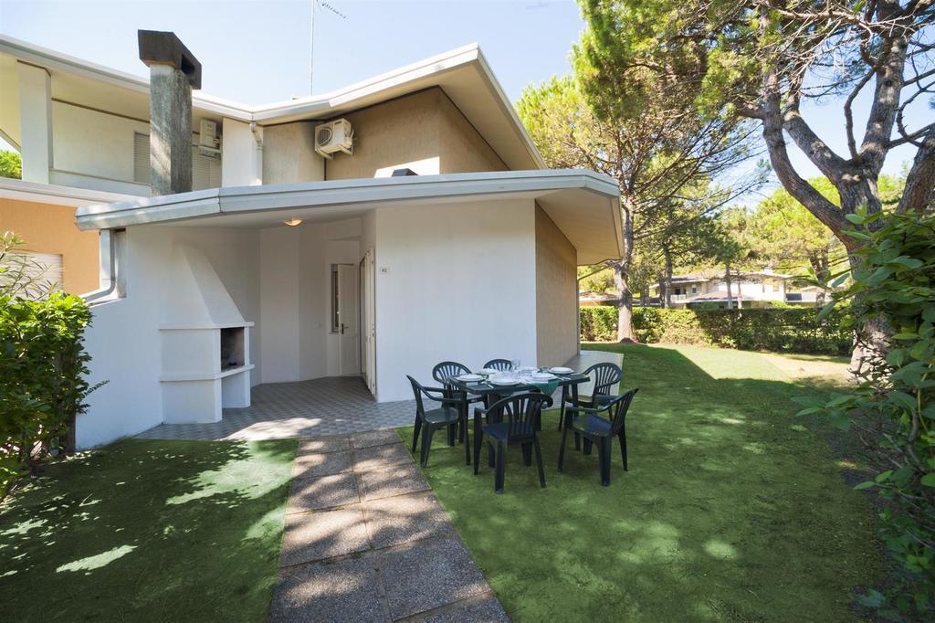 Olimpia Villa Bibione Exterior photo